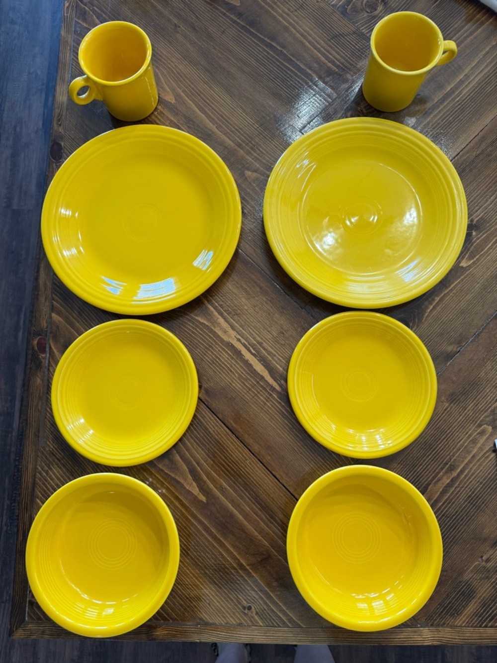 Fiestaware Daffodil Dinnerware Collection